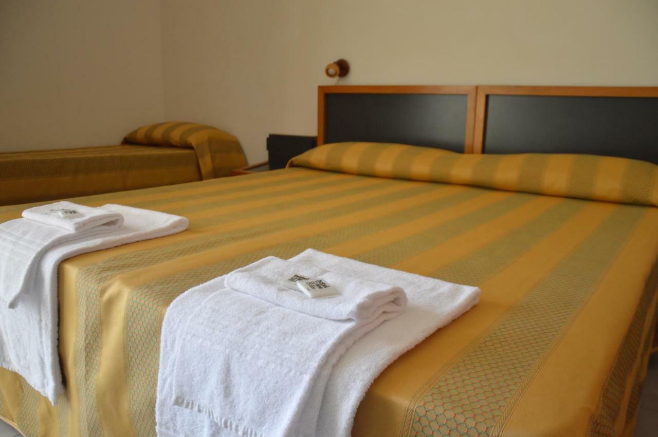 Hotel La Caletta Torre dei Corsari Kültér fotó