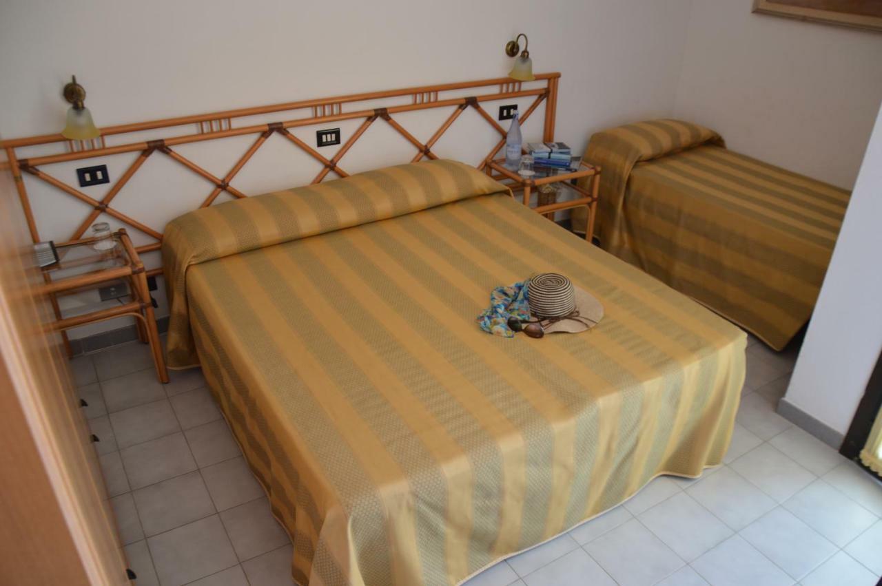 Hotel La Caletta Torre dei Corsari Kültér fotó